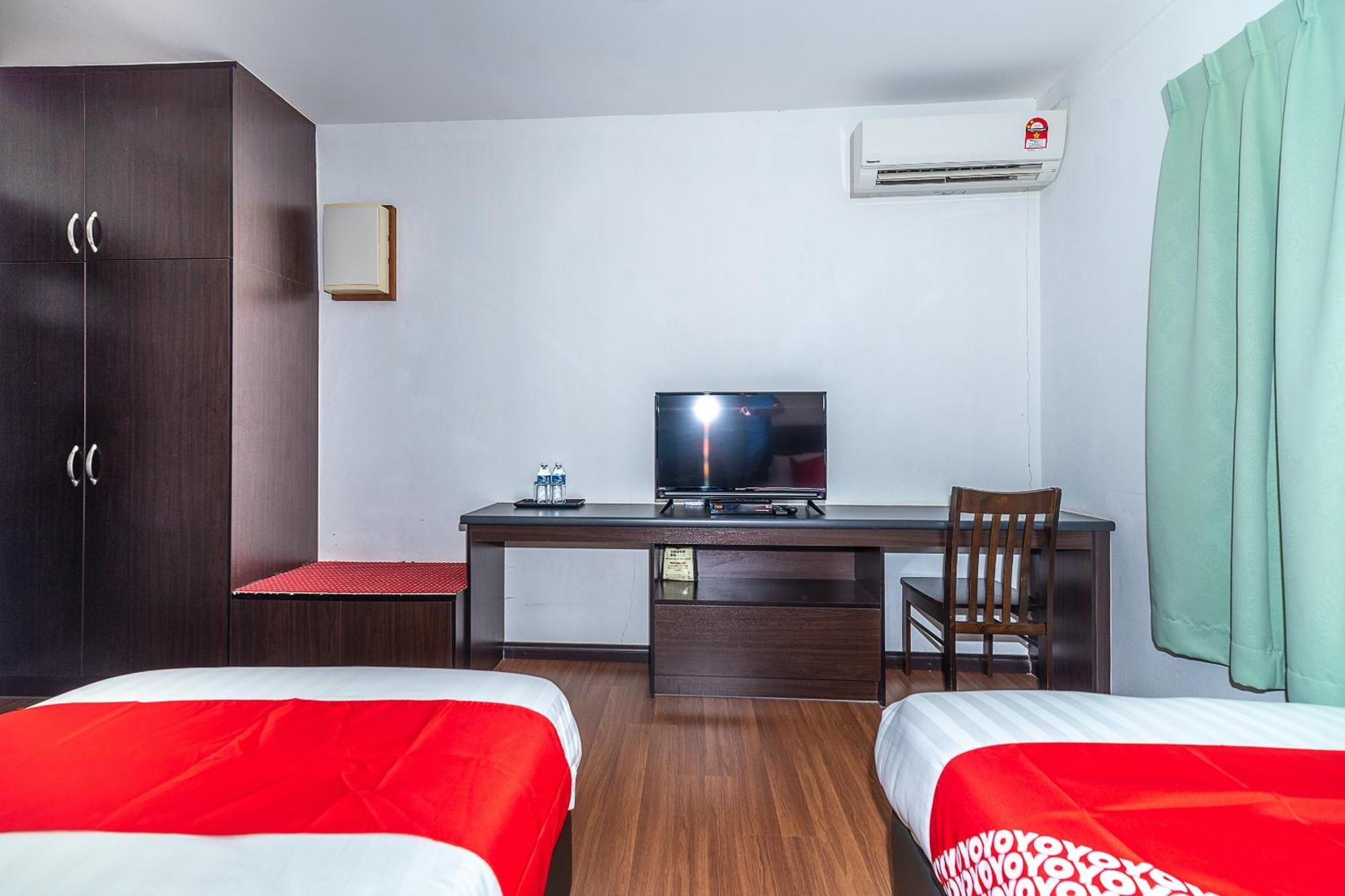 Hotel OYO 90036 Eagle Wood Garden Membakut Exterior foto