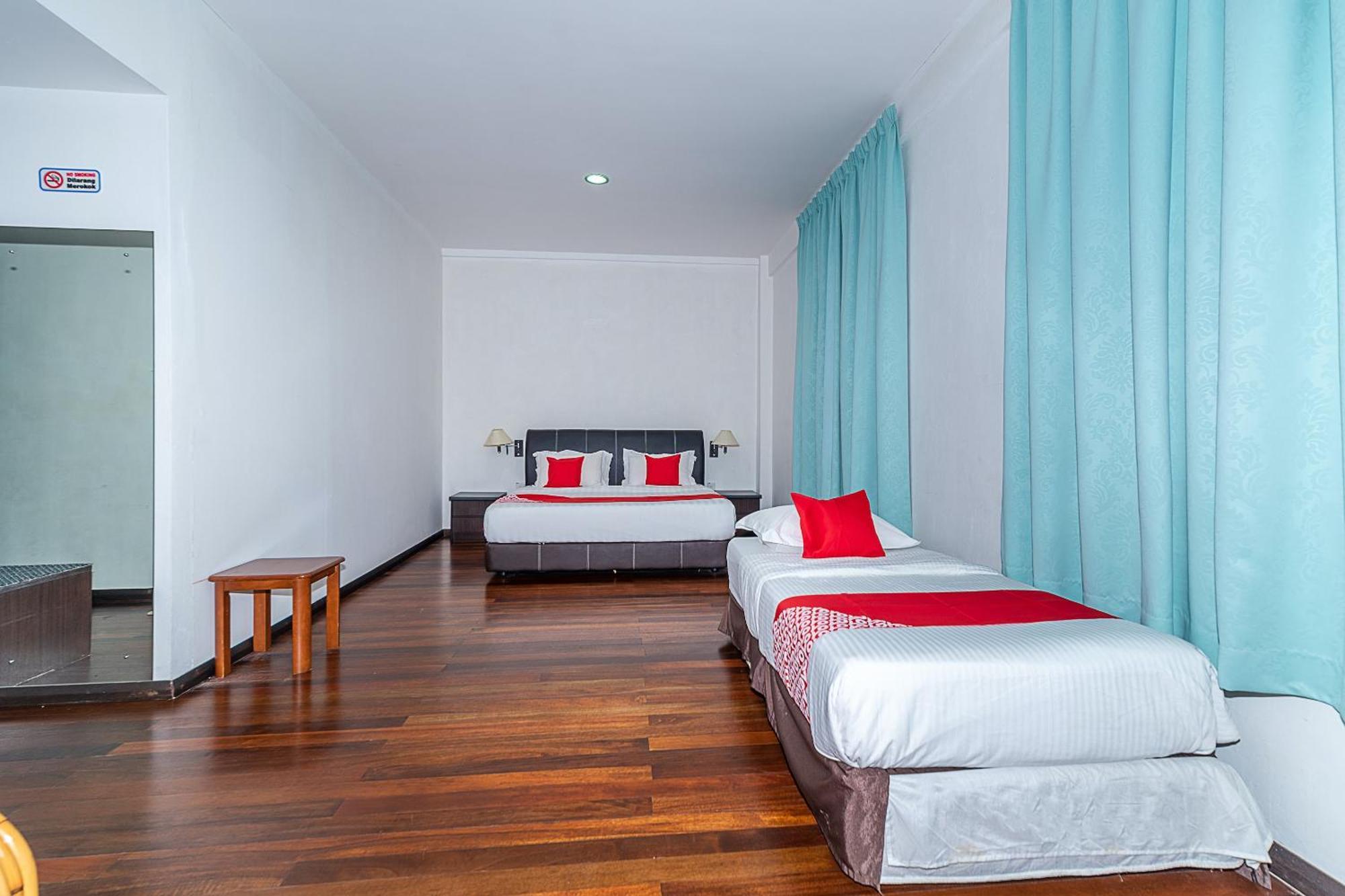 Hotel OYO 90036 Eagle Wood Garden Membakut Exterior foto